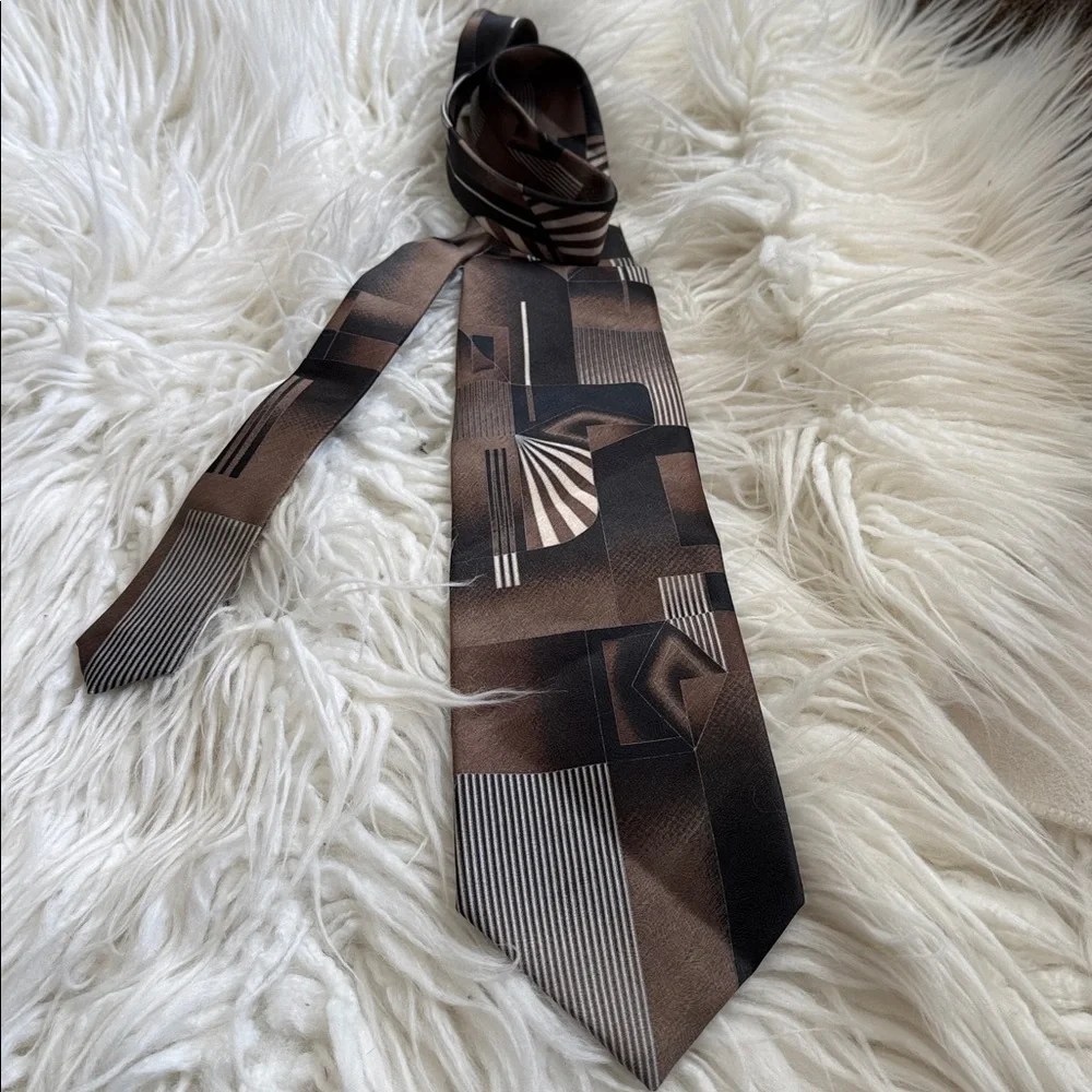 Turquoise Box - Puritan Geometric Brown and Black Tie - Picture 6 of 6